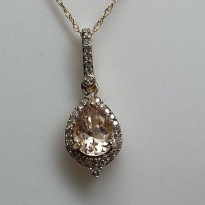 10K Yellow Gold Pear Shape Morganite and 0.11ct twt. Diamond Pendant with Chain